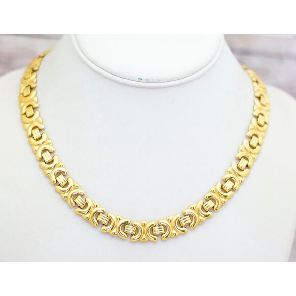 18 inch, Vintage Geometric Eye-shaped Intricate Necklace by Avon - BZ2 - Picture 2 of 3